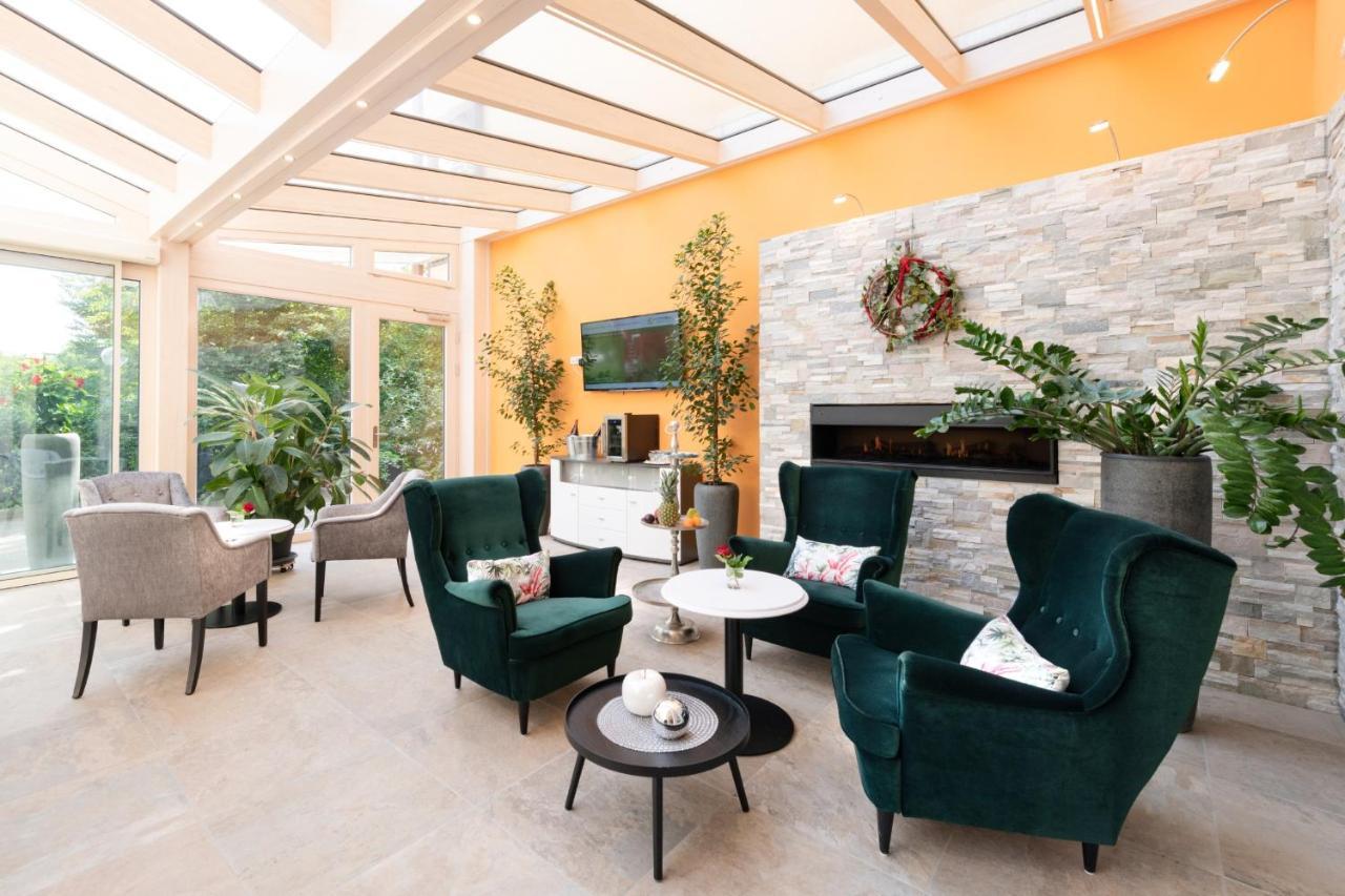Appartment Hotel Victoria Bad Fussing Bagian luar foto